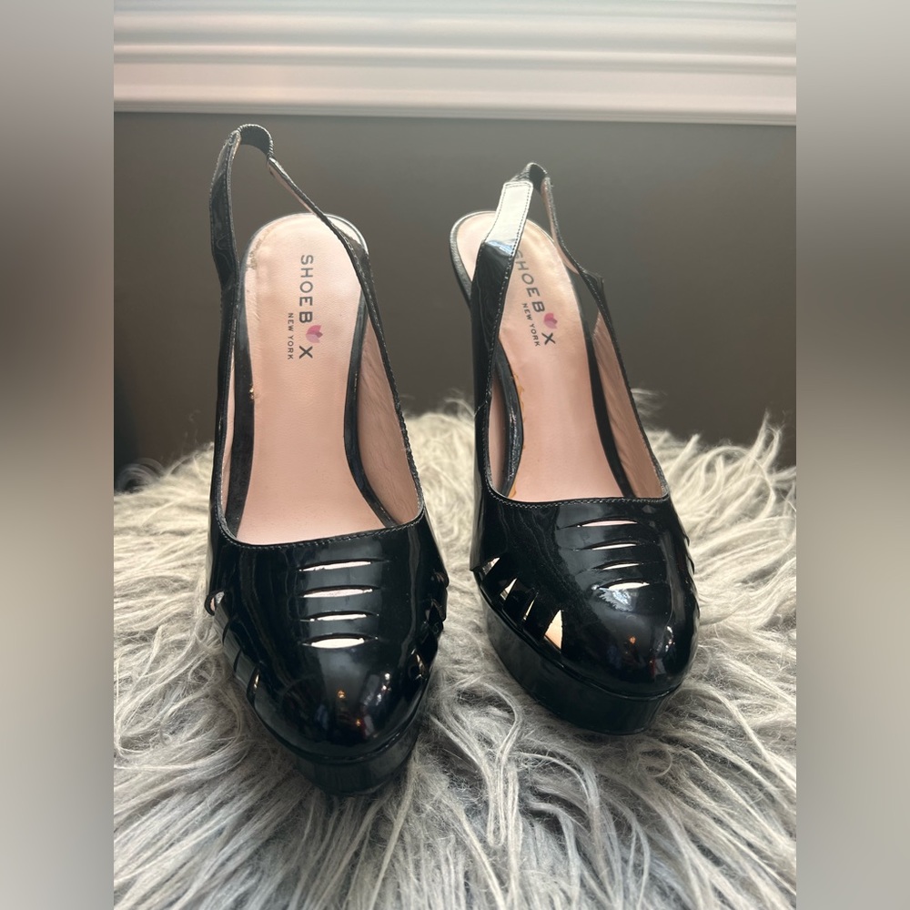 EUC Shoebox platform slingback patent leather heels